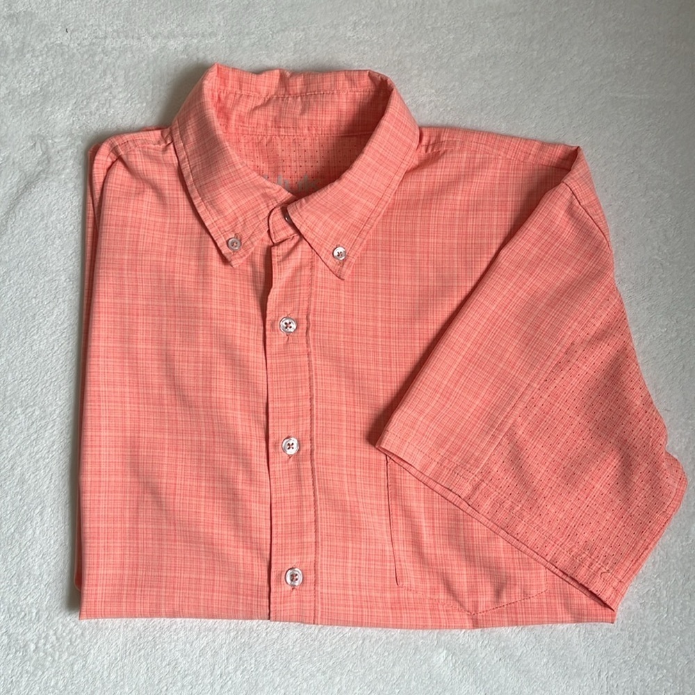 Huk Men’s Short Sleeve Button Down Shirt Size Medium